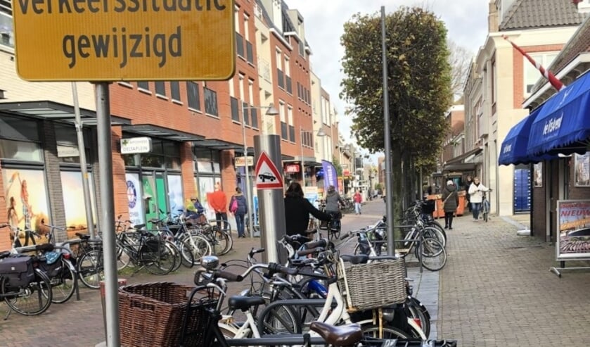 <p>Komend weekend onderzoekt de gemeente het aantal fietsers en voetgangers in het centrum. Foto: VSK</p>