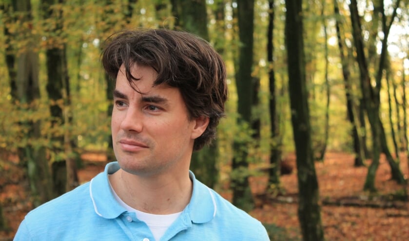 <p>Maarten Bart de Jonge brengt binnenkort zijn tweede boek uit 'Scherpschutter'. Foto: PR</p>