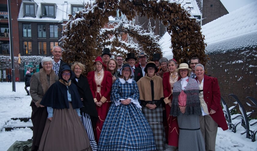 <p>Ook het Charles Dickensorkest is weer te bewonderen in het centrum. </p>