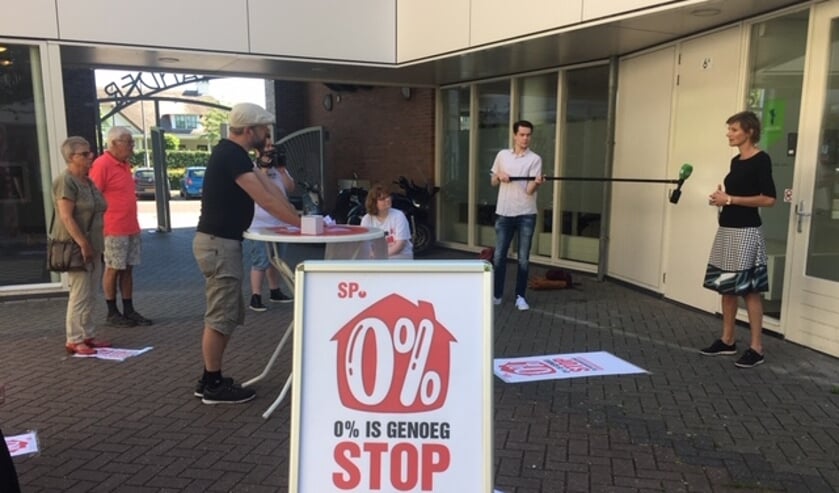 De SP bracht de huurdersklachten bij Woonzorg. Foto: SP Voorschoten