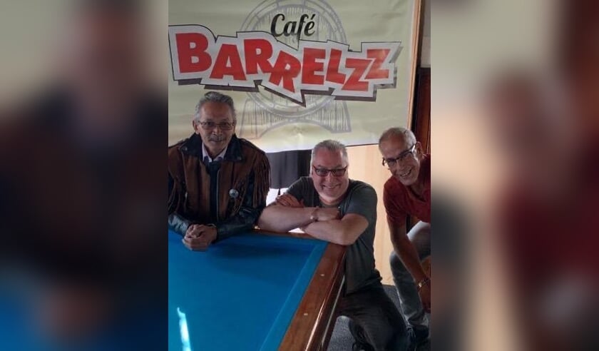 vlnr Robert Sonnevild, Rob Scholtes en Ruud de Vos vormen samen Team Barrelzz. Ze zijn kampioen in de Leidse competitie. Foto: PR