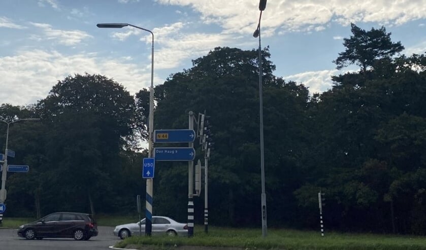 De N44 Rijksstraatweg wordt tweebaans en 50 km zone.