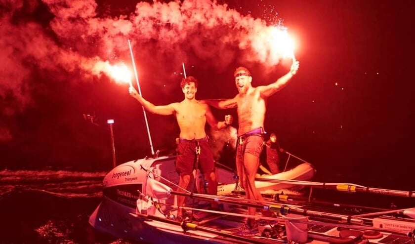 <p>Wassenaarder Mark Slats en Kai Wiedmer uit Rotterdam zetten een nieuw wereldrecord neer in de Atlantic Challenge Roeirace. Foto: copyright Atlantic Campaigns </p>