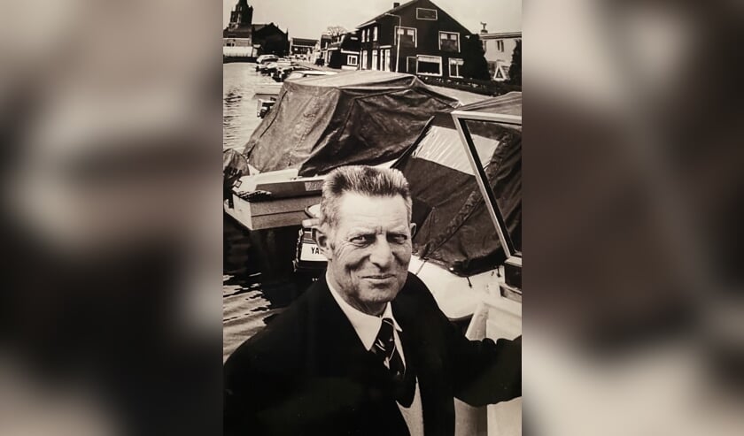 <p>Jan Scholtes bij Café Landzicht. Foto: PR</p>