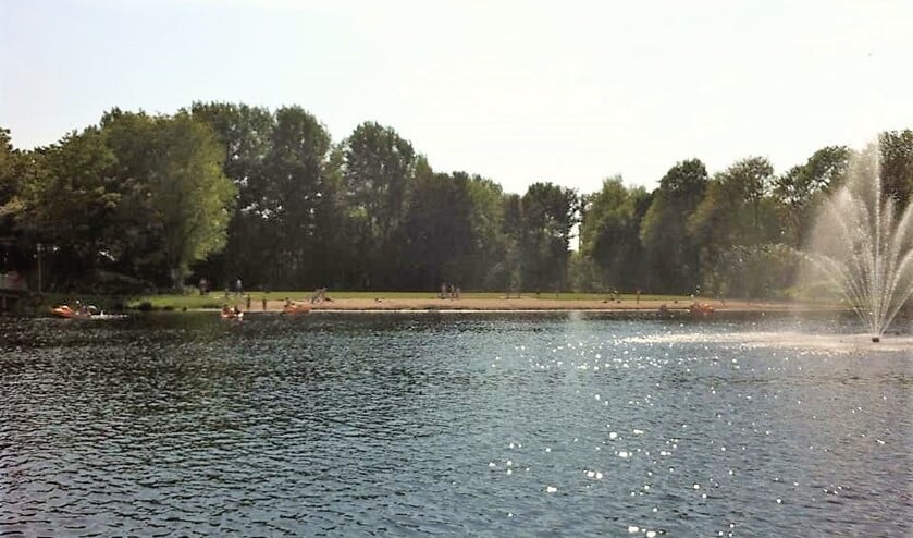 De Konstancin-Jeziornavijver bij winkelcentrum Leidsenhage (archieffoto).