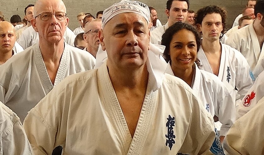 <p>Shihan Ruud Muller van de Leidschendamse karateclub is trots op zijn leerlingen (archieffoto). </p>