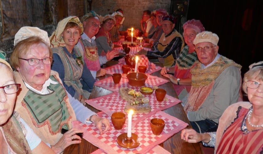 In stadsherberg de Mol werd lekker gegeten.