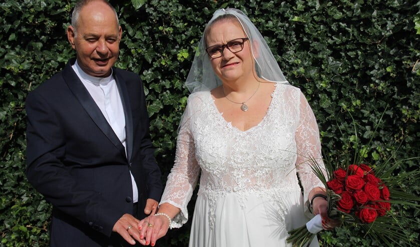 Het bruidspaar van het jaar: Eveline en Louis, bewoners van Ipse Crayenburch in Nootdorp.