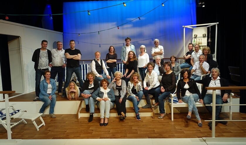 <p>De Gezellen speelt de eenakters 'Betty Poncho', 'Een praatje in het park', 'Moederfiguur' en 'Het Weldadigheidsfeest' van Alan Ayckbourn.</p>