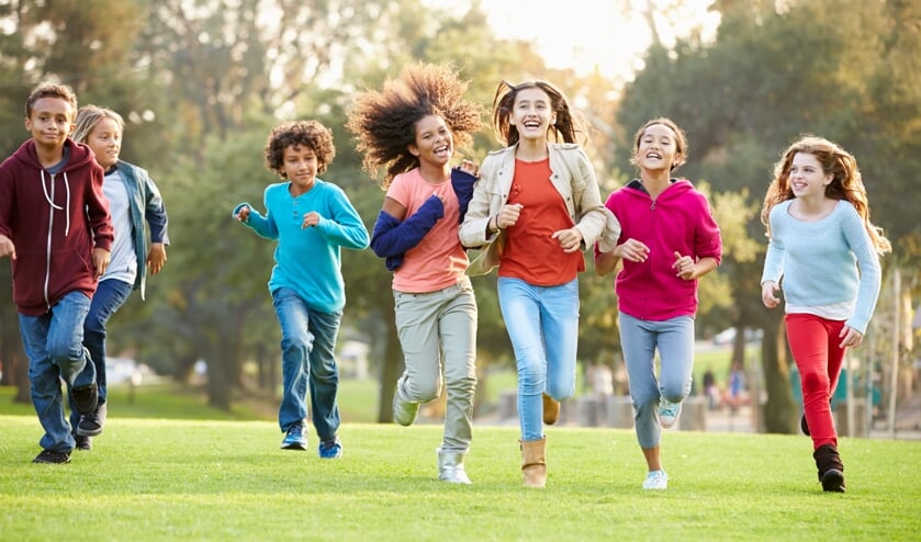 <p>GLOW staat voor Gezonde Leefstijl, Ontwikkeling en Weerbaarheid) en richt zich op kinderen uit groep 7 en 8. </p>