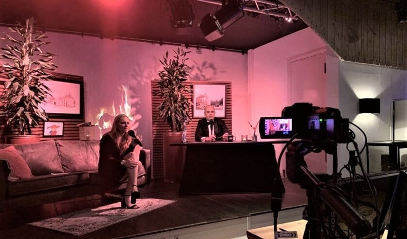 <p>De Bles Horeca organiseerde een online avondshow met muziek, interviews en entertainment voor en door Stompwijkers (foto: Jeroen de Gier).</p>