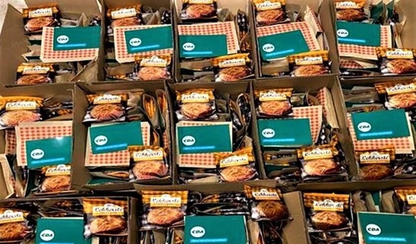 <p>Gevulde koeken van het CDA voor bij de koffie om de eenzaamheid te bestrijden (foto: pr).</p>