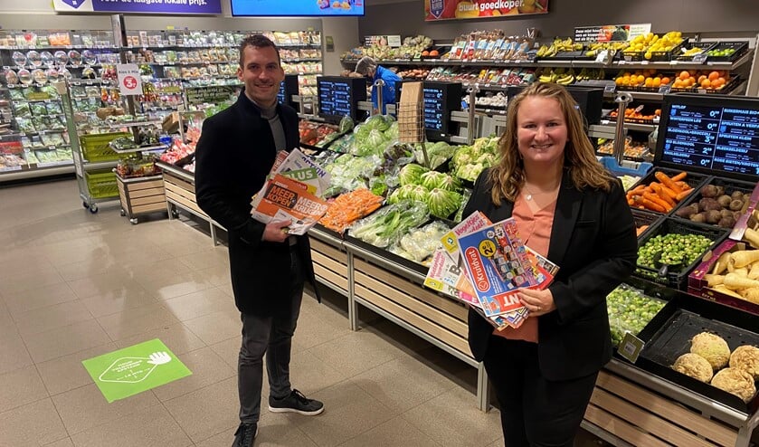 <p>“Onbegrijpelijk dat ondernemerspartij VVD niet hetzelfde doet”, vindt Damiën van Herk van Eerlijk Alternatief. Rechts: Sabine Zondag.</p>