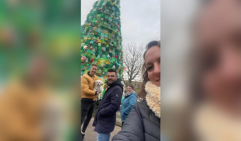 <p>Team Pera & Pasha maakte de eerste selfie voor Telstar Online Instagram.</p>