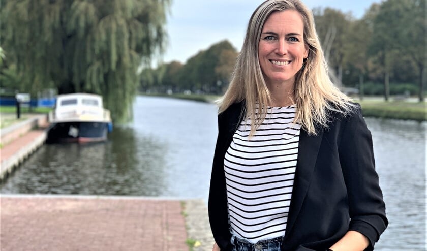 <p>Moniek van de Kamp – Ammerlaan van De LeefstijlArchitect begeleidt mensen naar een duurzame gezonde leefstijl aan de hand van een op maat gemaakt gezondheidsplan (foto: PR). </p>