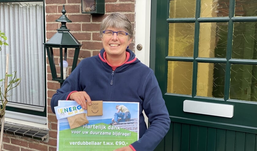 <p>Mevrouw Prins uit Pijnacker heeft al dankbaar gebruik gemaakt van de actie van de gemeente.</p>
