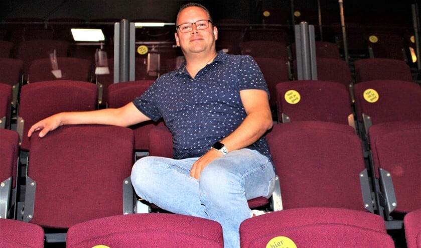 <p>Oscar van Schijndel in Het Veur Theater (foto: DJ).</p>