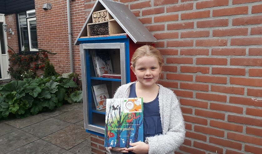 <p>Izzy’s Kinderboekenhuisje is al officieus geopend. Izzy hoopt dat veel boeken gaan zwerven door het dorp! </p>