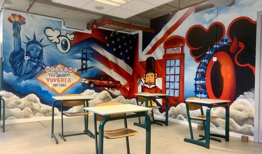<p>Graffiti artist Mike Freeke van Colourcastle heeft op moderne wijze diverse herkenbare items afgebeeld, van zowel de USA als de UK.</p>