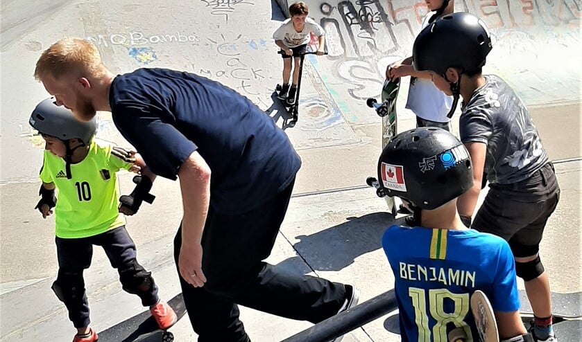 <p>Er worden onder meer activiteiten met skateboards georganiseerd in het Skatepark Noordsingel (archieffoto SenW).</p>