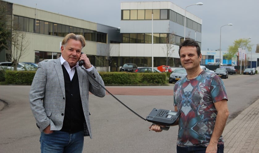 <p>Bondy Verkijk (links) en Paul Wijnants opereren vanaf bedrijvenpark de Boezem in Pijnacker.</p>