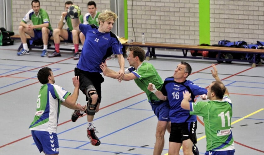 De mannen van HVOS versloegen zondag in sporthal Olympia Oliveo 2.