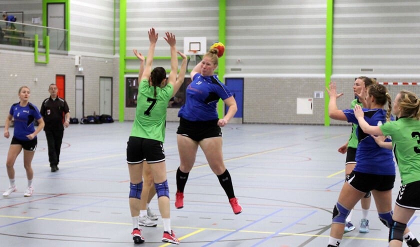 Jolanda van der Sluis was met zes treffers één van de topscoorders bij HVOS.