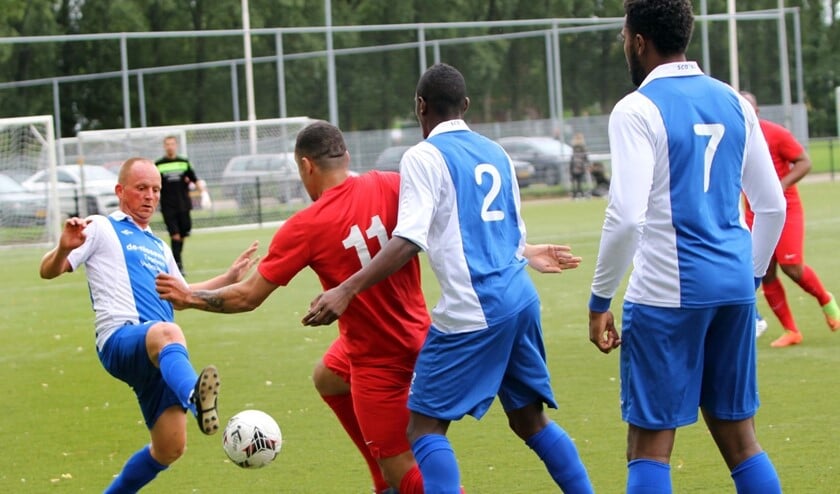 SCO'63 wist zaterdag de derby met Simonshaven te winnen met 0-3.