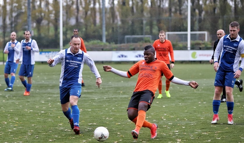 Patrick van Dorp had met twee treffers een groot aandeel in de zege van SCO'63 op GOZ.