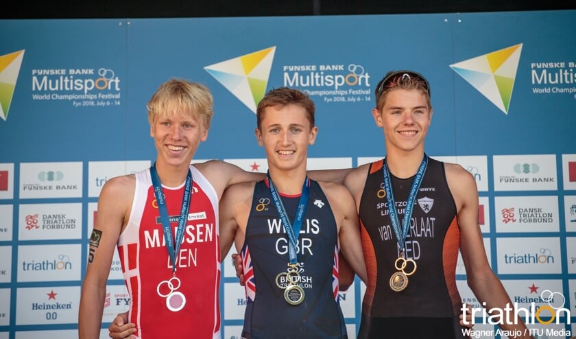 Brons voor Joey van 't Verlaat (r) in Denemarken.