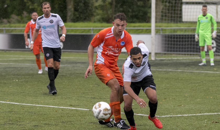 Zuidland wist zaterdag tijdens de competitie opening bij Nieuwenhoorn niet tot een overwinning te komen.