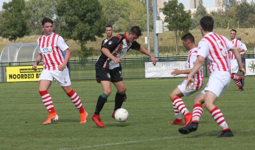 Bij de start van de competitie wist GHVV'13 zaterdag in Oostvoorne niet tot scoren te komen bij OVV.