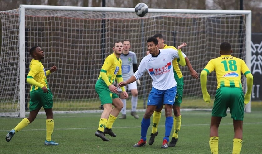 SC Botlek zag in de slotfase de gelijkmaker binnenkomen tegen Rijnmond Hoogvliet Sport.