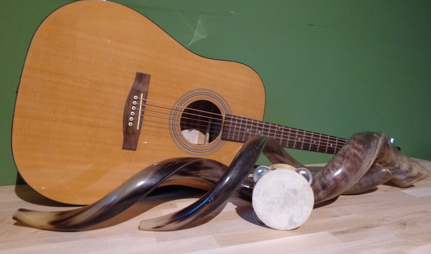 Locatie: basisschool De Bron (Melkweg 75, Oude-Tonge). Inloop: vanaf 19.30 uur. Aanvang: 20.00 uur. Gratis entree.