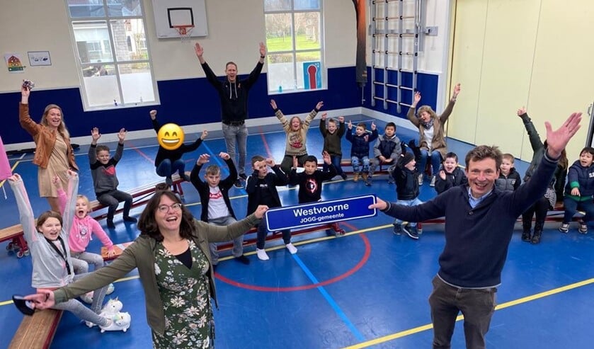 <p>De officiële opening met wethouder Wilbert Borgonjen en directrice van de Gelinckschool Corine van Bostelen </p>