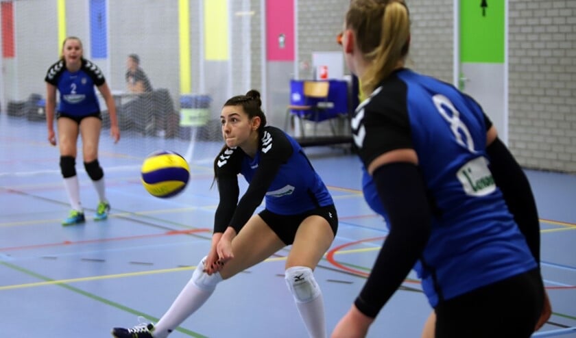 De dames van Spivo kwamen er zaterdagavond niet aan te pas in het treffen met HLB Van Daal. Het werd 0-4.