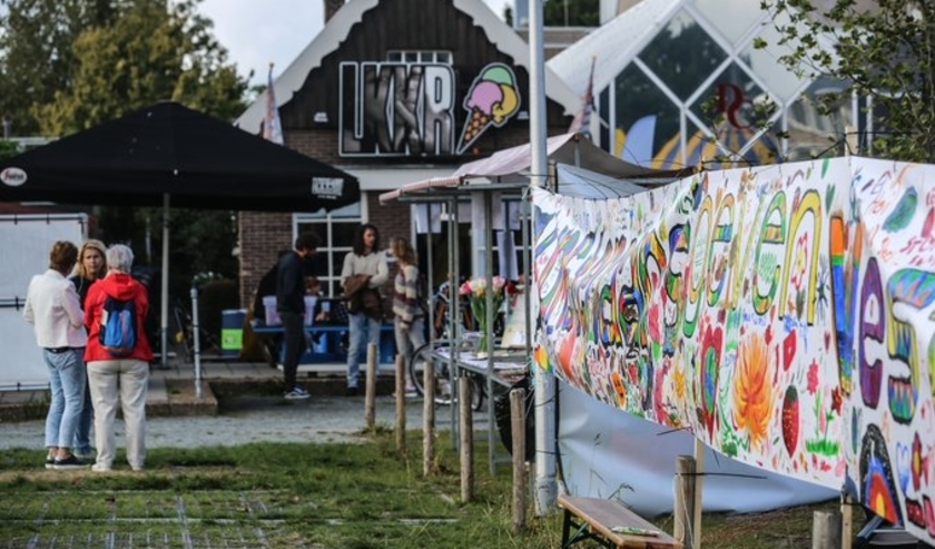 Het ‘kleine’ culturele veld in Westland loopt tot 1 juni door de coronacrisis zeker 375.000 euro schade op, zo blijkt uit onderzoek van Westland Cultuurweb.