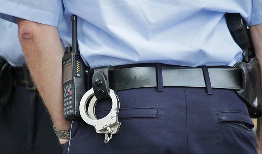 Vorig jaar heeft de politie een korte periode een camera gericht gehad op de woning van de Hellevoeter