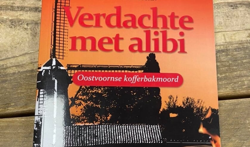 <p>Het boek 'Verdachte met alibi' kwam op 5 september j.l. uit</p>