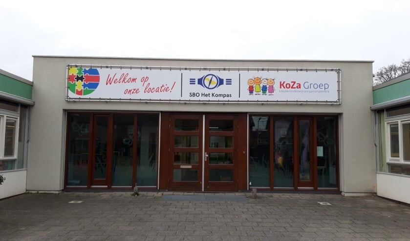 <p>Sinds het begin van dit schooljaar is SBO Het Kompas gevestigd in een schoolgebouw aan de Prinses Marijkestraat in Middelharnis.</p>
