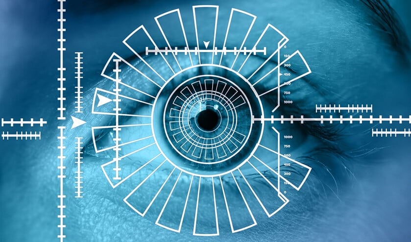 <p>Volgens de PVV Rotterdam is het veiliger om een irisscanner te gebruiken i.p.v. de 'aanraak' biometrie.</p>