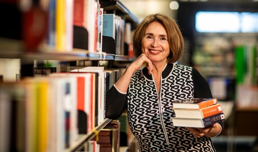 <p>Renske van Kooij, directeur Bibliotheek Westland. Foto: (PR/Thierry Schut)</p>