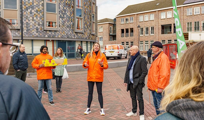 Code Oranje had een aardigheidje meegenomen voor de vrijwilligers.