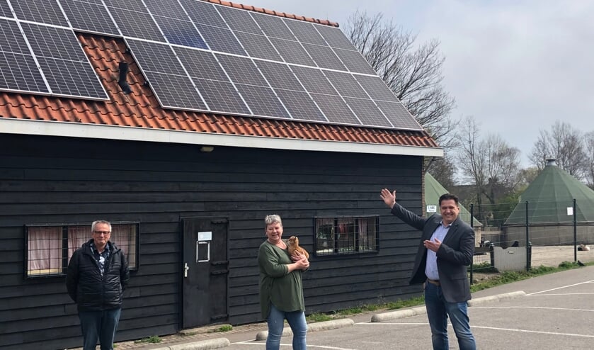 <p>Richard Venneker van Bakker Bouw Solar Solutions “Vroeger kwam ik hier vaak met de kinderen en nu mocht ik er zonnepanelen installeren.” </p>