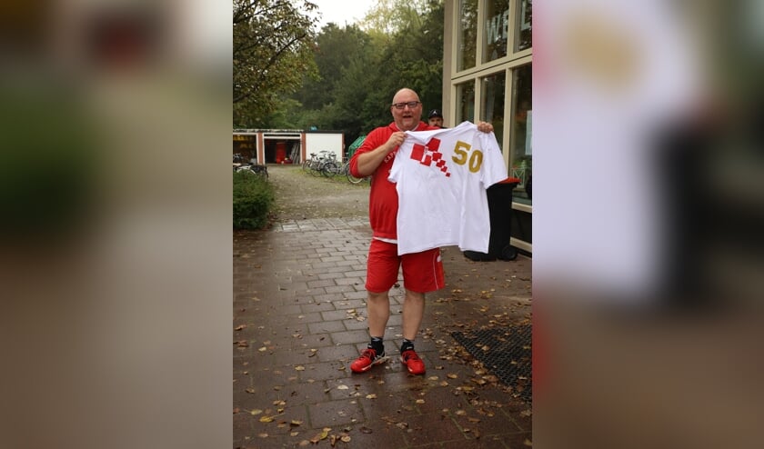 <p>Korfballer Evert Berkel neemt afscheid</p>