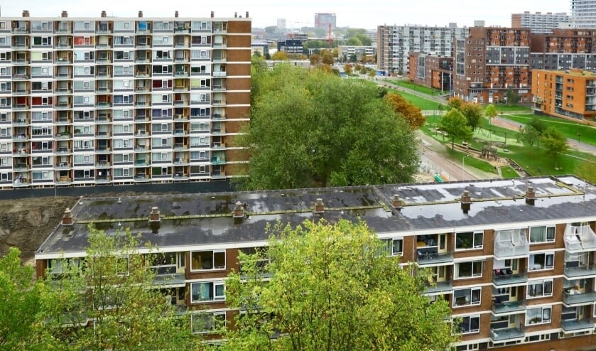 <p>Aan het veiligheidsgevoel in Poptahof schort nog wat (Foto: Koos Bommelé)</p>