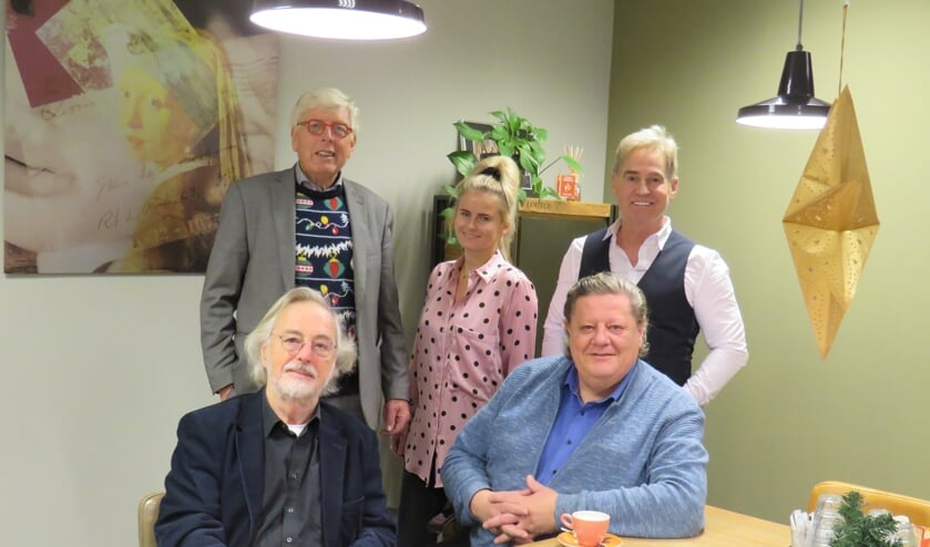<p>De vakjury v.l.n.r, v.b.n.o.: Leo Quack, Cheyenne Toetenel, Leo Rontberg, Stef Breukel, Herman Weyers en Evelien van der Kruit - afwezig op foto. (Foto is pre-coronatijd gemaakt) </p>