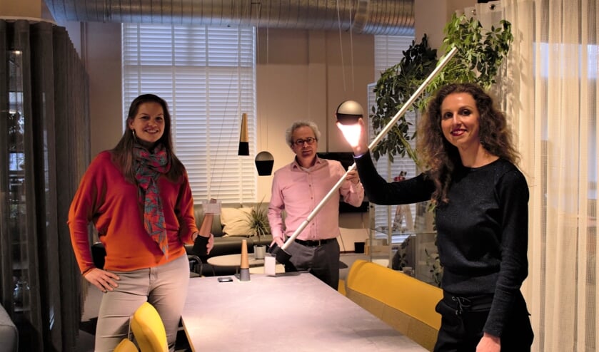 <p>Harry, Ankie en Lisette informeren u graag over de producten.</p>