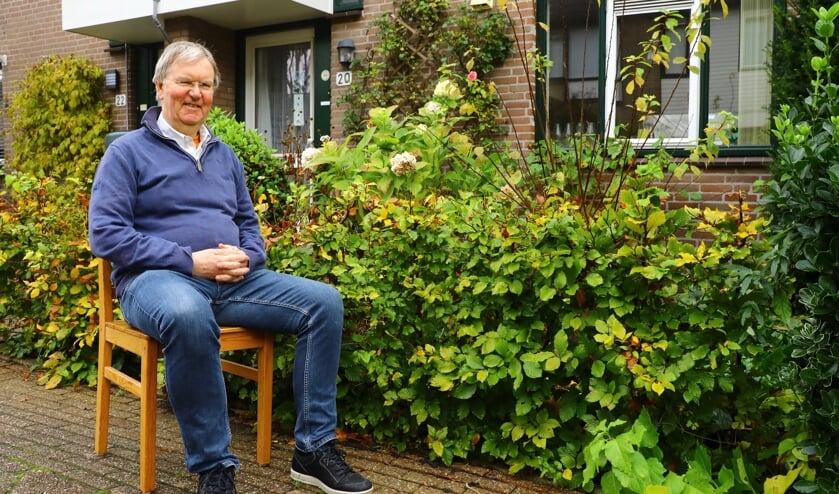 <p>Henk Tetteroo is vanaf 2012 al bezig met zijn jaarverslagen (Foto: Koos Bommelé)</p>