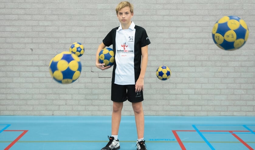 <p>Martin heeft het naar zijn zin bij CKV Excelsior (Foto: Marieke Zelisse)</p>